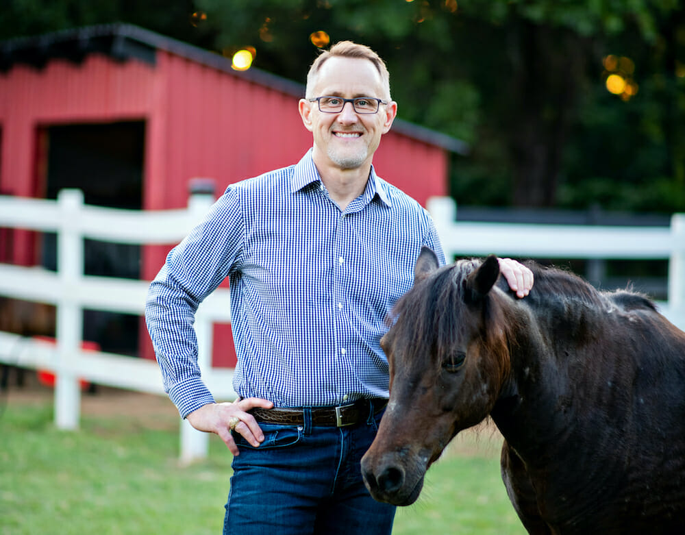 Dr. Dr. Shillingburg and his horse